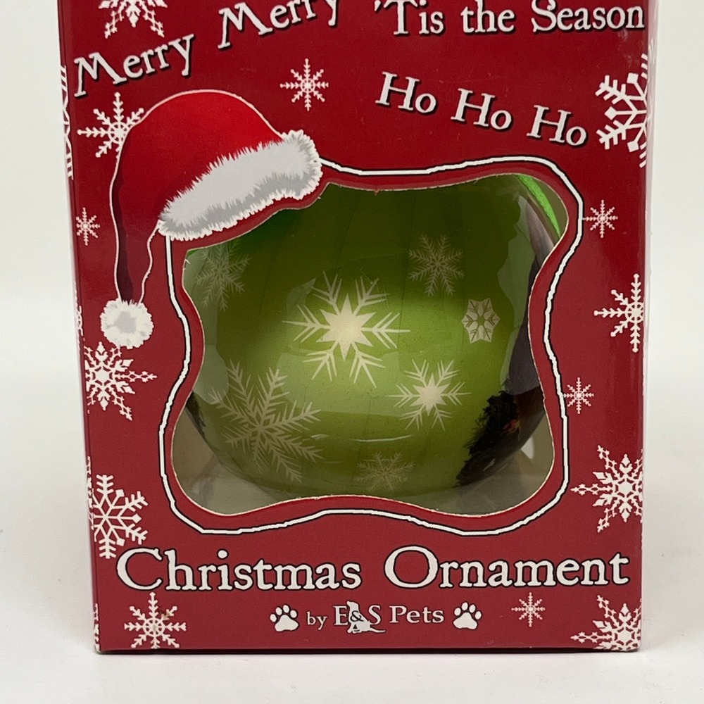 Beagle Dog Breed Christmas Ornament Round Ball Green Holiday Decor CBO-3 NIB - Picture 3 of 7